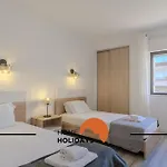 #022 T2 Velamar By Holidays Apartment