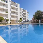 #022 T2 Velamar By Holidays