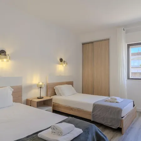 #022 T2 Velamar By Holidays Daire Albufeira