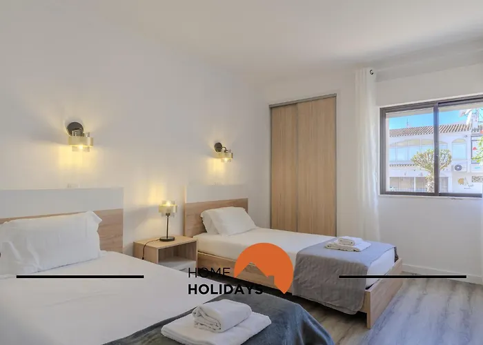 #022 T2 Velamar By Holidays Апартаменты