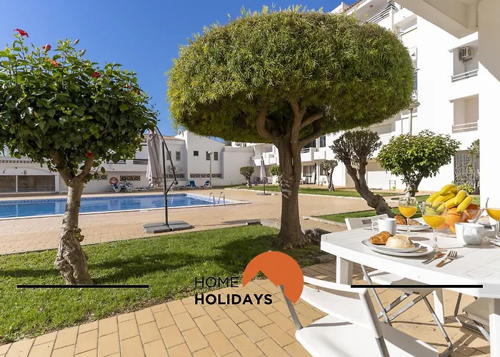 #022 T2 Velamar By Holidays Апартаменты *