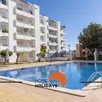 #022 T2 Velamar By Holidays *